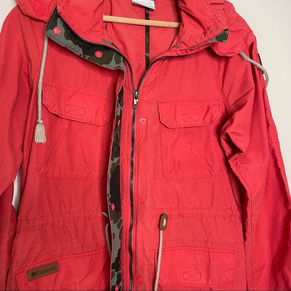 Columbia | Tillicum Bridge Long Jacket - Picture 7 of 11